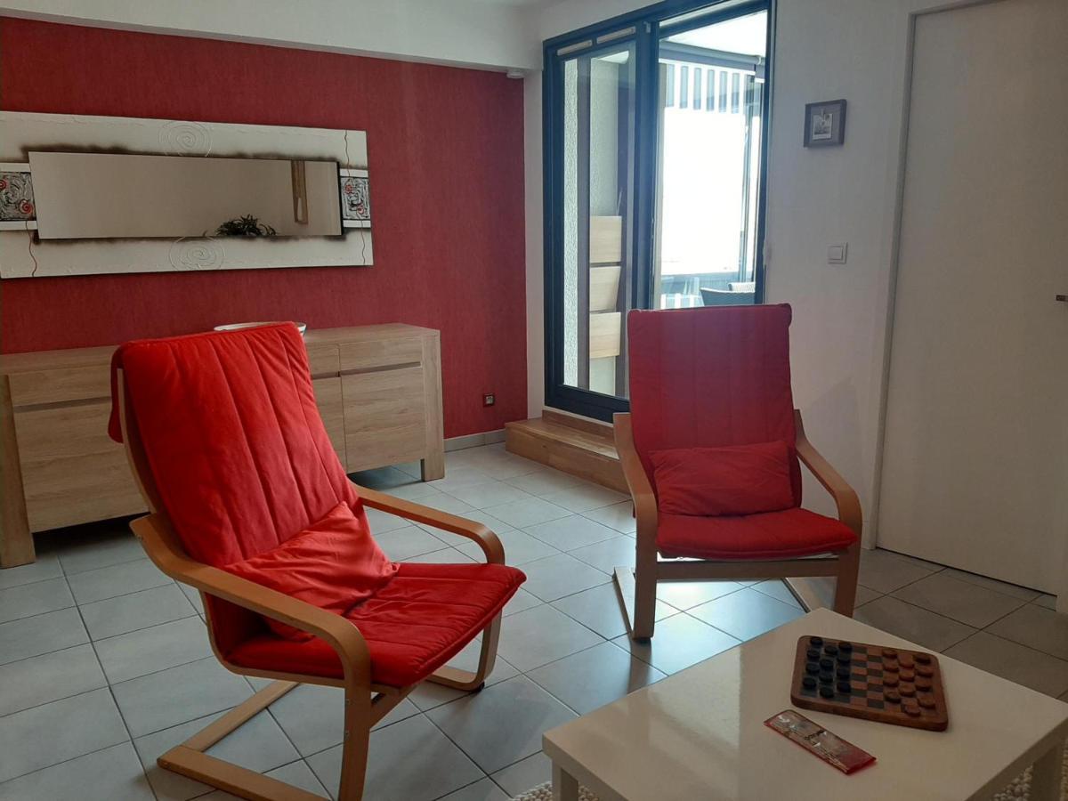 Appartement T2 Tout Confort Centre-Ville Vieux-Boucau Avec Parking Privatif Et Proche Des Plages - Fr-1-239-926 Eksteriør bilde