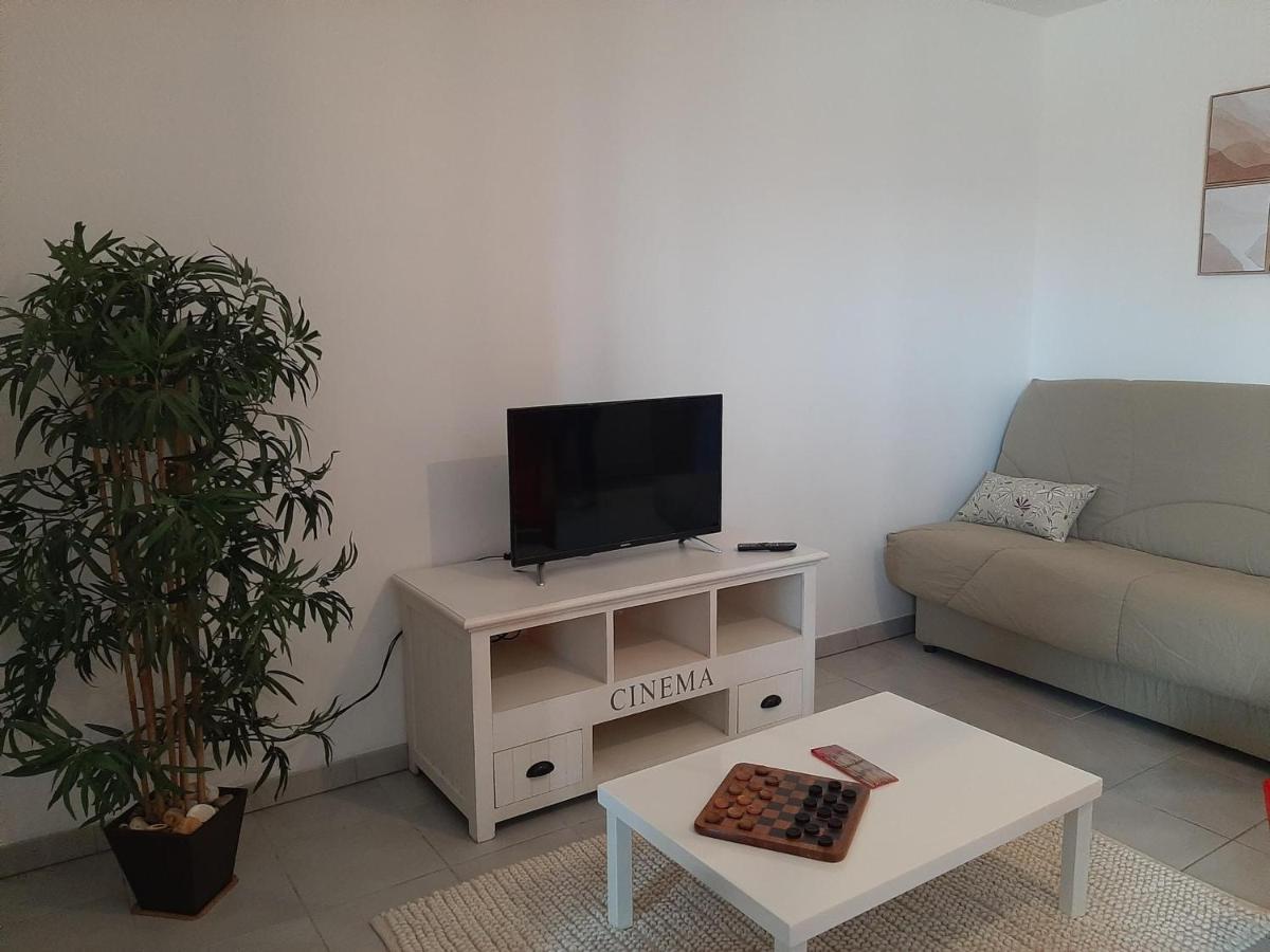 Appartement T2 Tout Confort Centre-Ville Vieux-Boucau Avec Parking Privatif Et Proche Des Plages - Fr-1-239-926 Eksteriør bilde